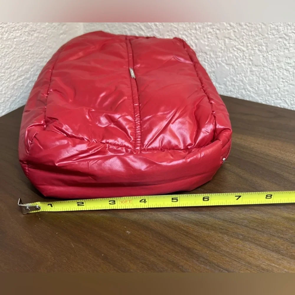 Anorak Cosmetic Organizer‎ Quilted Clutch Travel Bag Lightweight Red Excellent